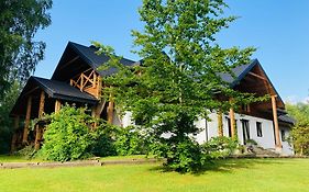 Modryna - Modrzewiowy Dom